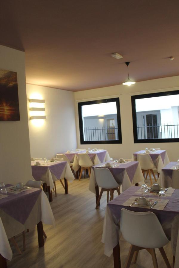 Hotel Adria Nuova Rimini Ngoại thất bức ảnh