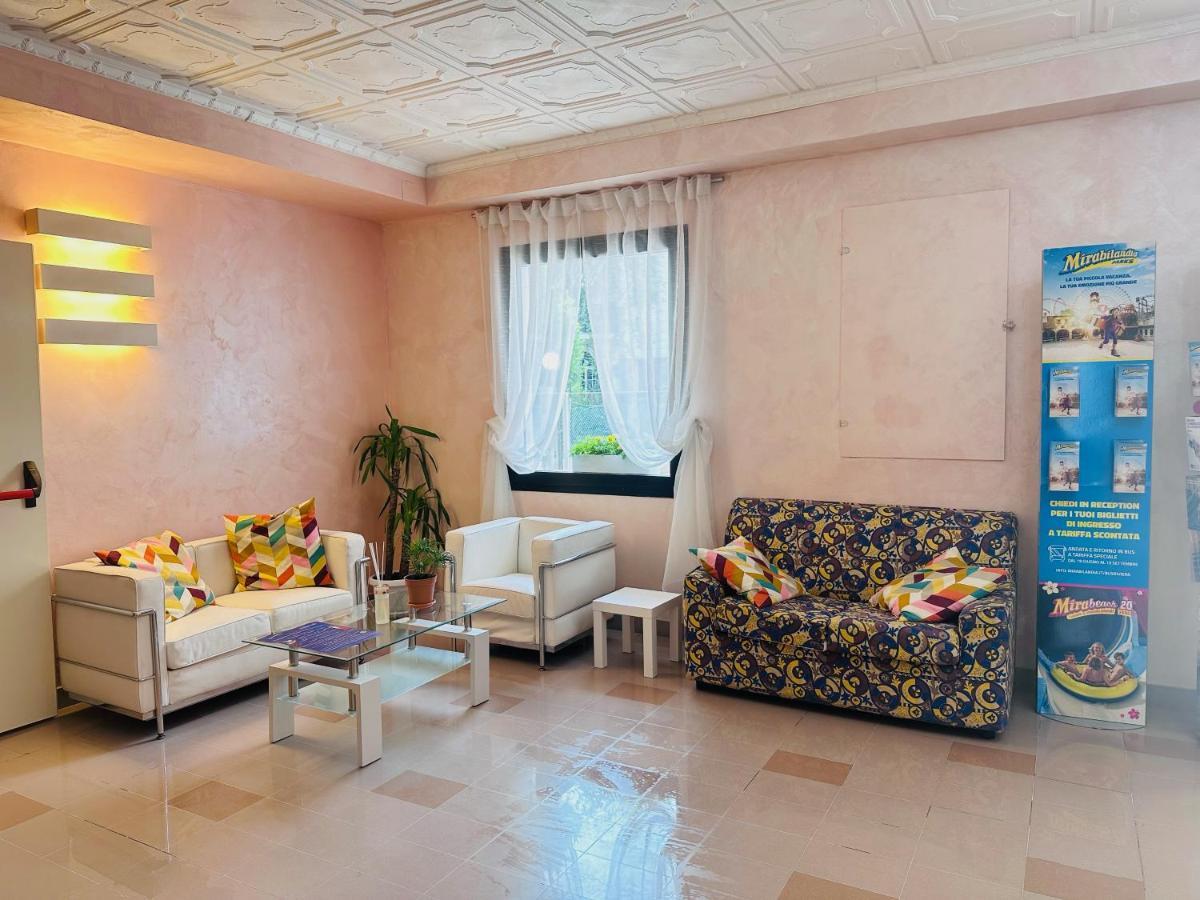 Hotel Adria Nuova Rimini Ngoại thất bức ảnh