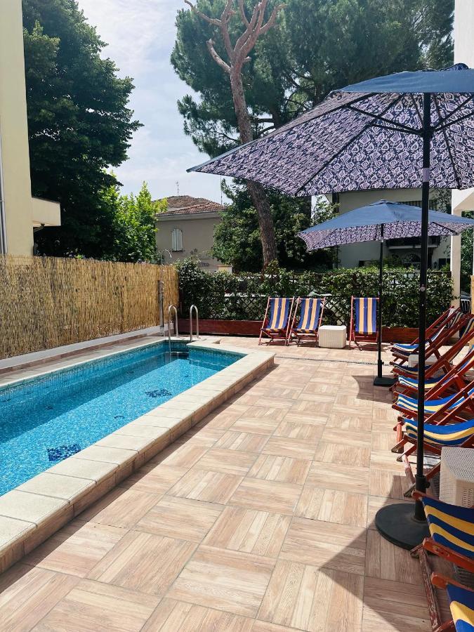 Hotel Adria Nuova Rimini Ngoại thất bức ảnh